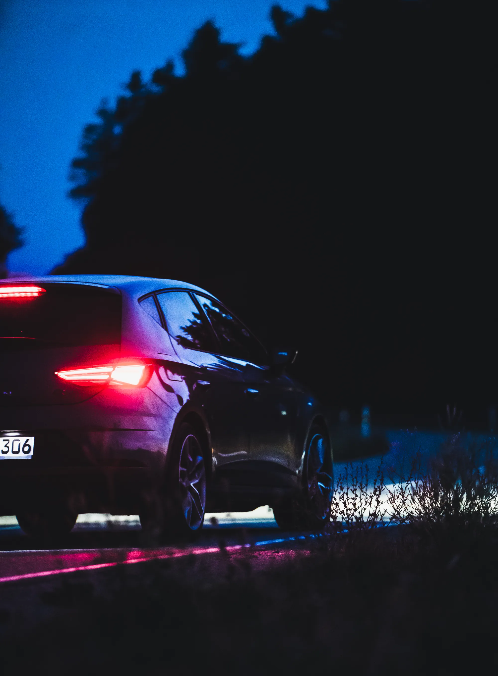 Heckansicht bei Nacht, Automotive-Fotografie